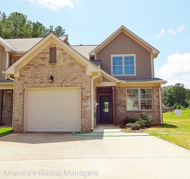 3 br, 2.5 bath House 559 Polo Way House Rental in Chelsea, AL