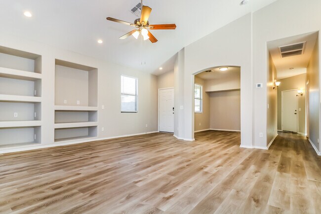 Building Photo - 24729 W Dove Ridge