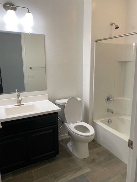 Building Photo - 4555 W Federal Way