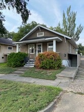 Building Photo - 110 E Rosser Ave