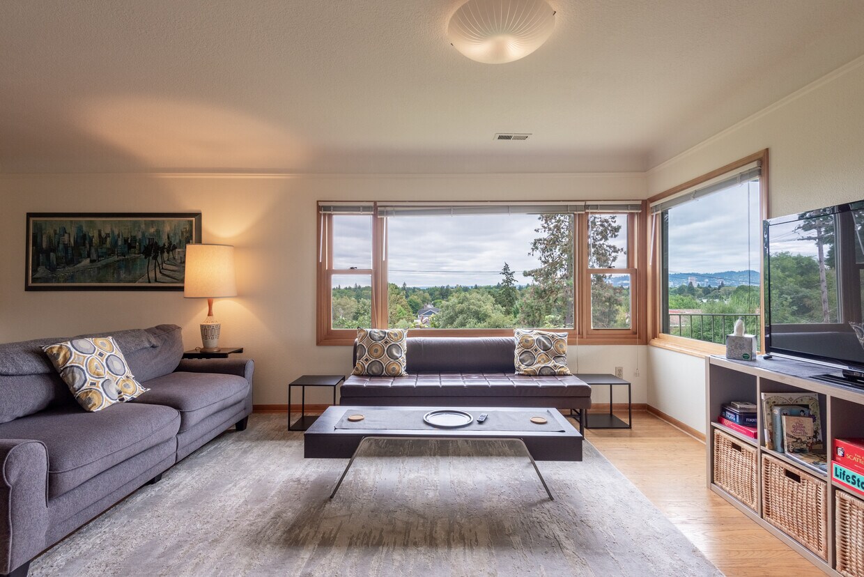 Foto principal - 4109 NE 19th Ave
