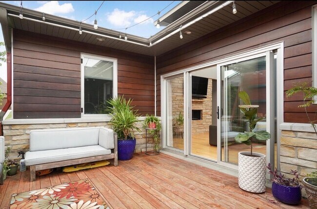 Foto del edificio - 3942 E Rosebrier St