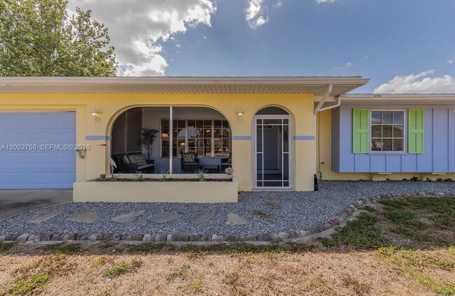 Foto del edificio - 6551 Coliseum Blvd