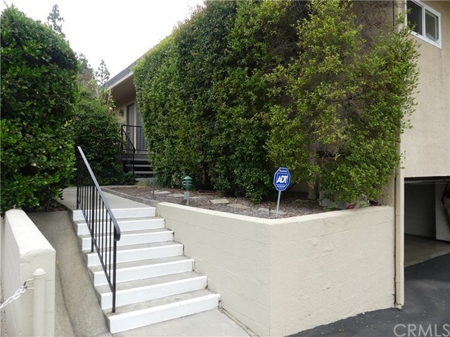 Building Photo - 2484 E Mountain St