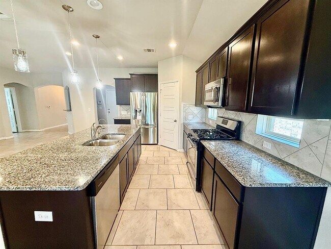 Foto del edificio - 513 Longhorn Cavern Rd