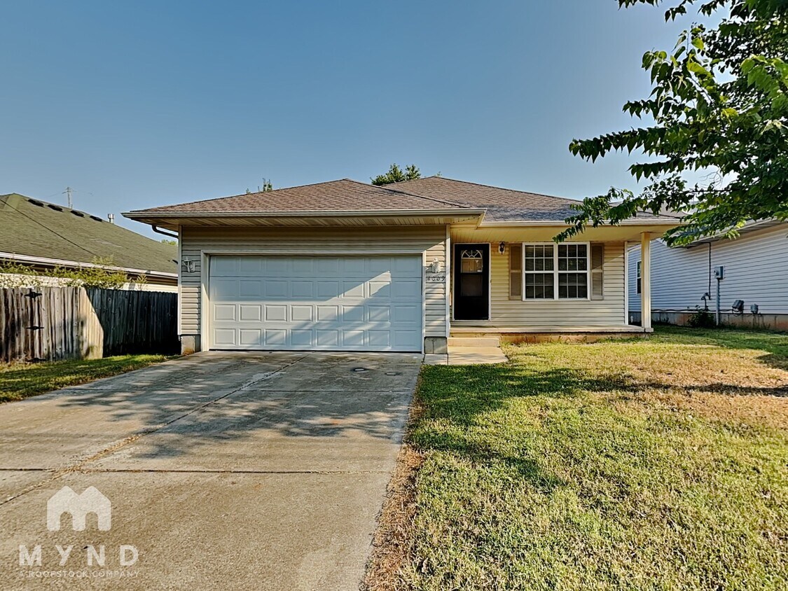 Foto principal - 4009 W Maple St