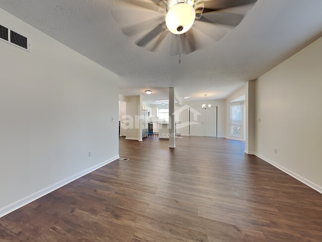 Foto del edificio - 6617 N Andover Way