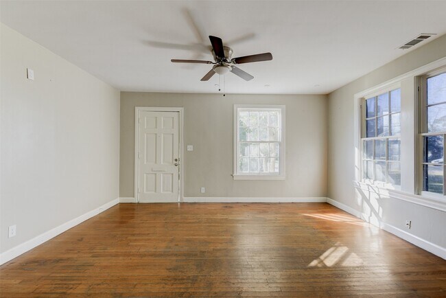 Foto del edificio - 2214 Ashley St