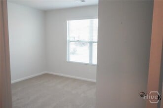 Building Photo - 422 Coconut Dr