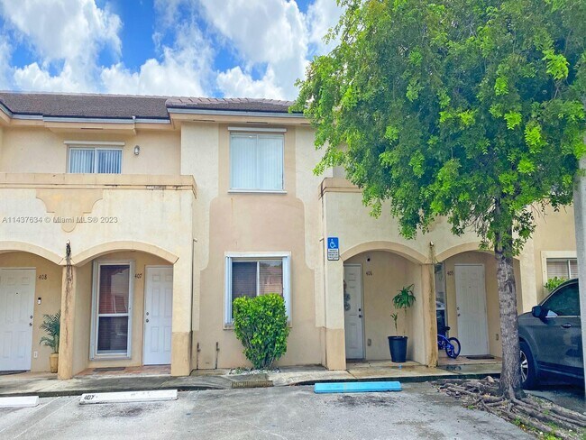 Building Photo - 6676 SW 115th Ct