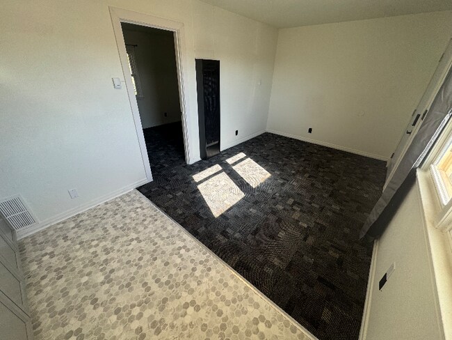 Foto del edificio - 3737 Sturgis Rd