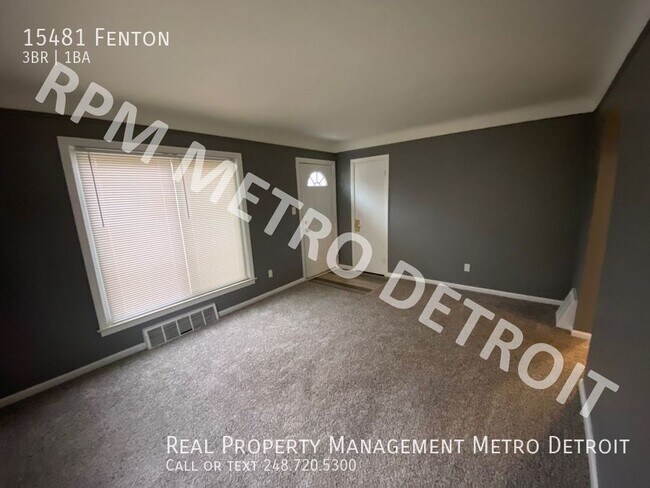 Building Photo - 15481 Fenton-