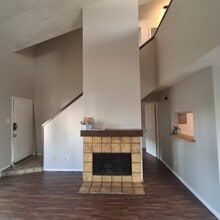 Building Photo - 3523 Tanglewilde St