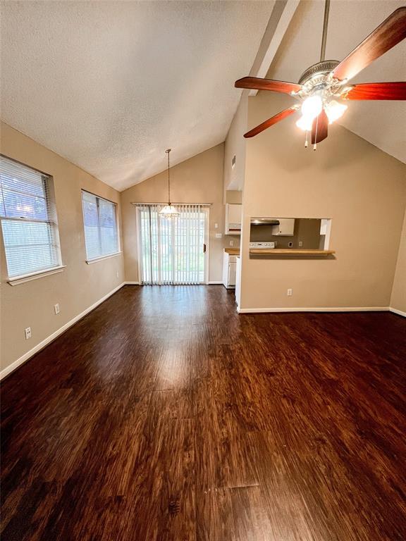 Building Photo - 23539 Pebworth Pl