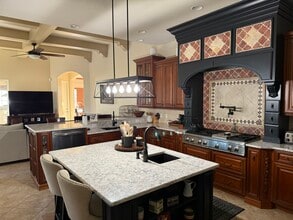 Building Photo - 6802 Dominion Ln