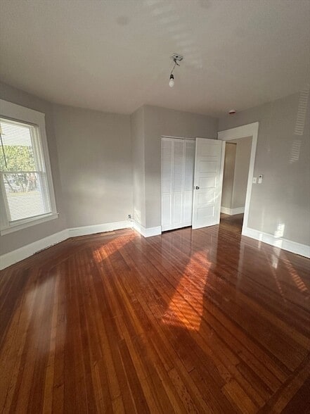 Building Photo - 37 Cortland St