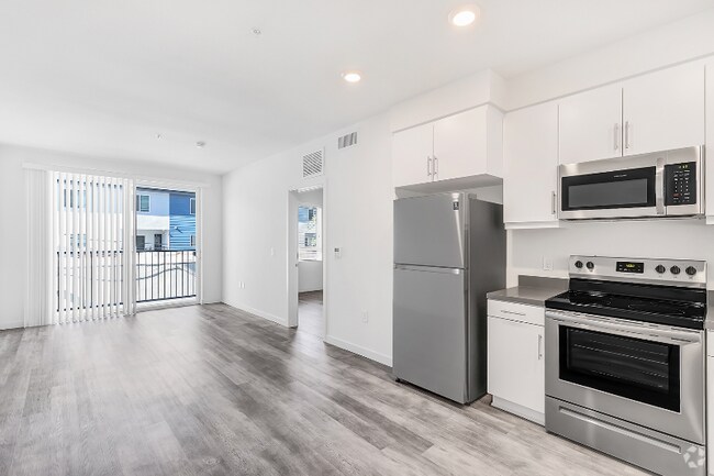 Building Photo - 1249 W 39th Pl