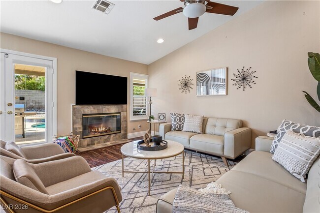 Foto del edificio - 905 Buffwood Ave