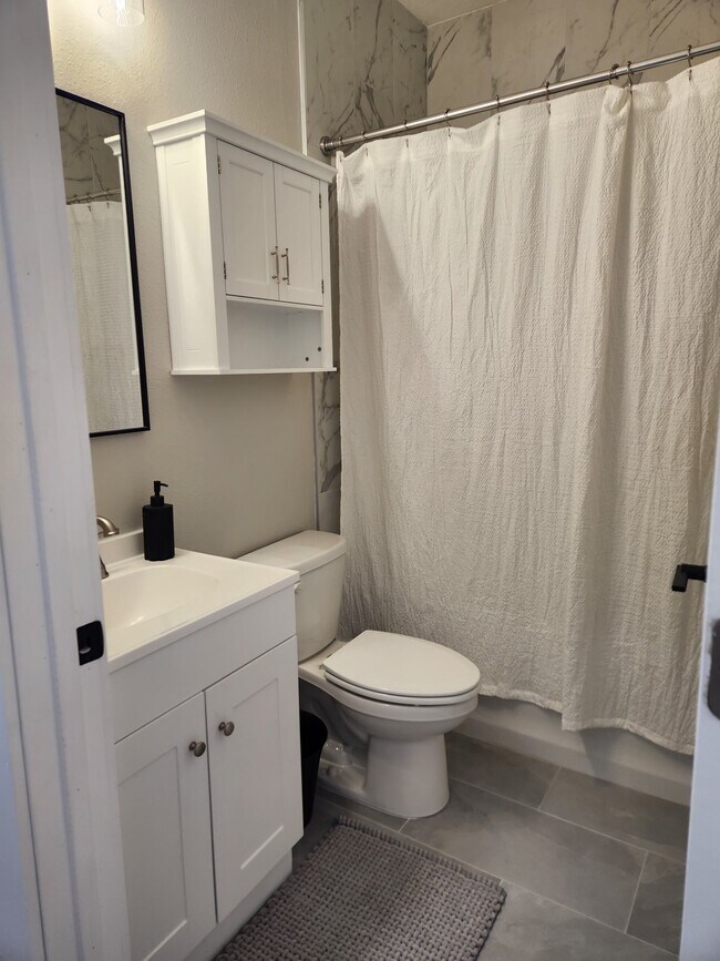Foto del edificio - 6384 W Flanders Ln