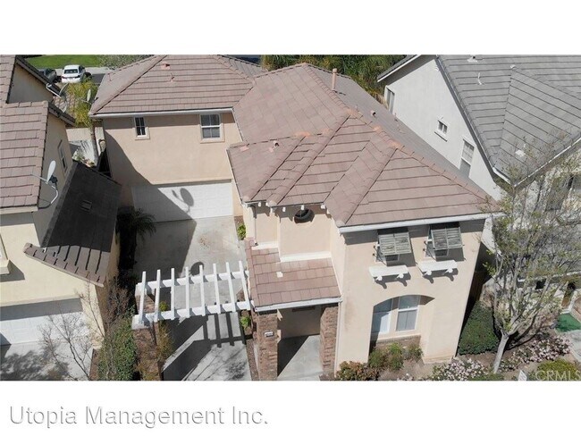 Building Photo - 4 br, 2.5 bath House - 42122 Veneto Dr
