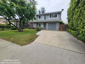 Building Photo - 124 E Colorado Blvd