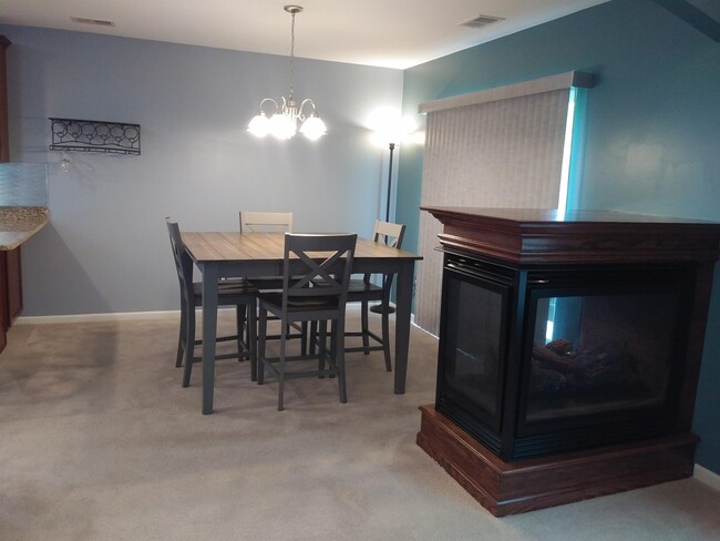 Foto del edificio - 3833 Eagle Creek Dr