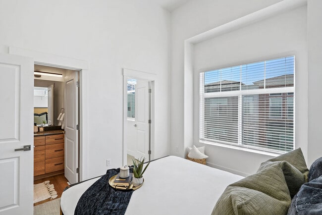Primary Bedroom Vaulted Ceilings - Current by Lotus