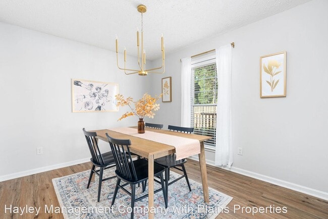 Building Photo - 3 br, 2.5 bath House - 919 Annalue Dr. #2
