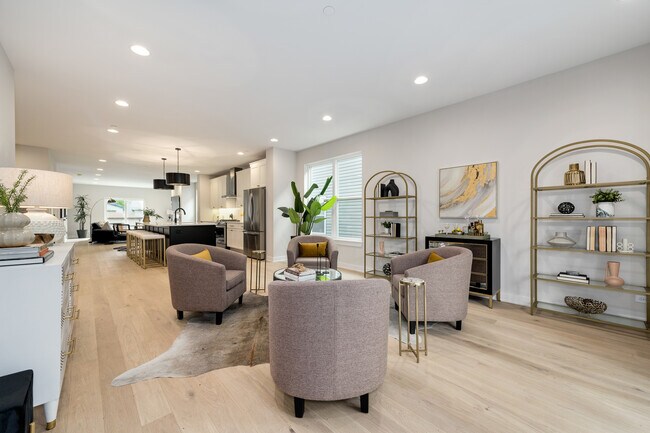 Foto del edificio - 1631 N Lawndale Ave