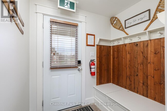 Photo du bâtiment - 125 Fairway Ct