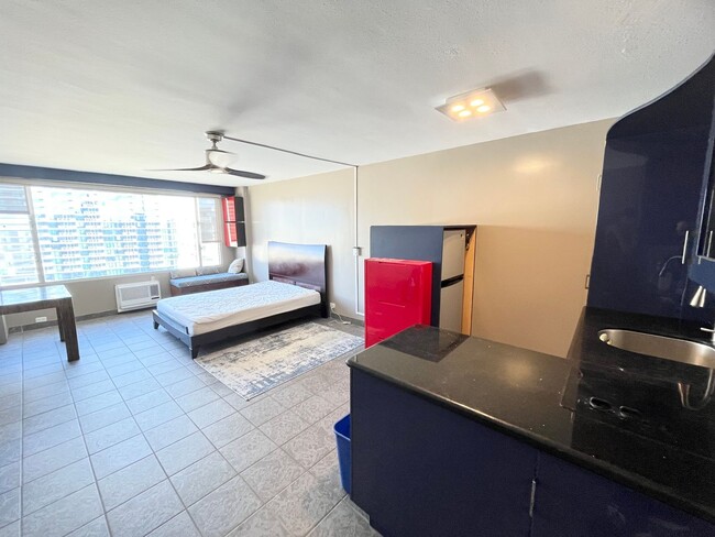 Foto del edificio - Studio with 1 Bathroom Unit in Pacific Gra...