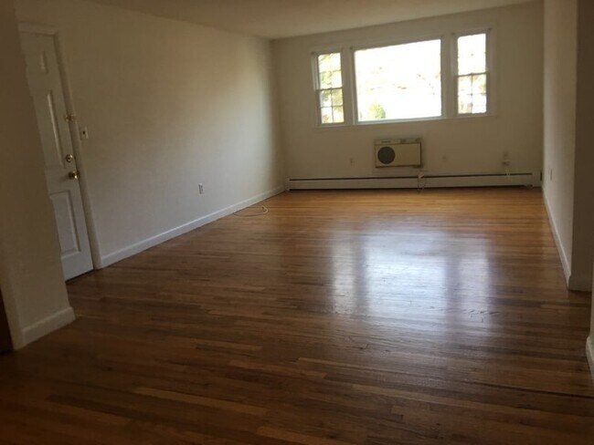 Foto del edificio - 53-55 Main St