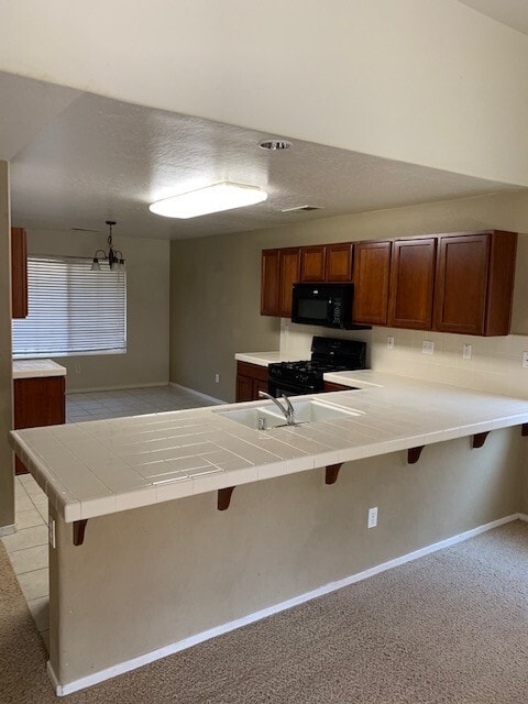 Building Photo - Beautiful 3 Bedroom 2 Bath Available Now!