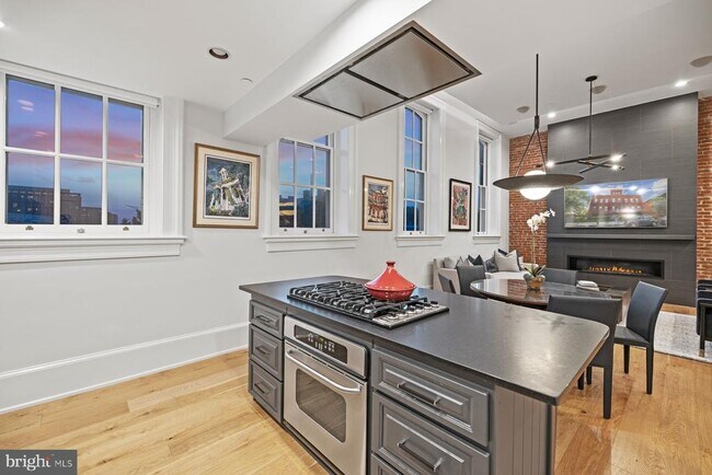 Foto del edificio - 725 5th St SE