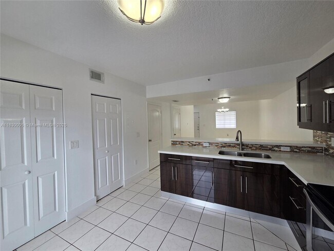 Building Photo - 8360 NW 103rd St