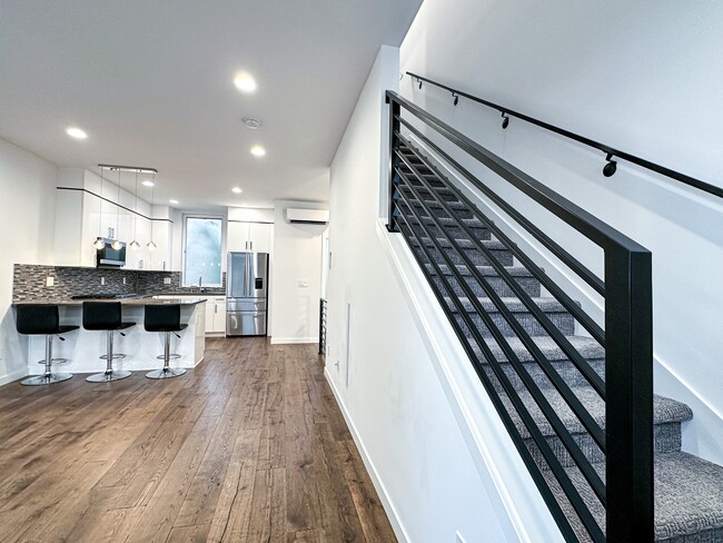 Foto del edificio - 1767 16th Ave S