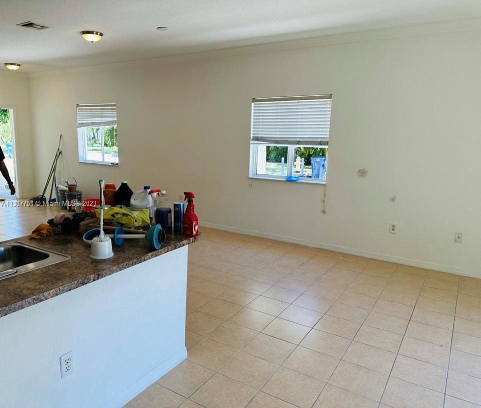 Building Photo - 13276 Old Biscayne Dr
