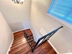 Building Photo - 1047 Bret Knoll Ct