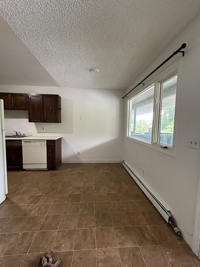 Building Photo - 1710 Muldoon Cir