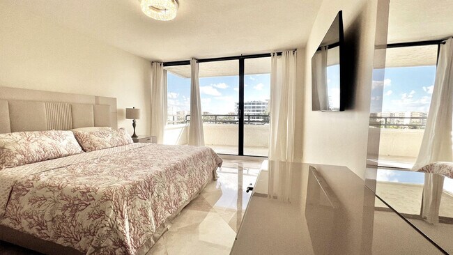 Building Photo - 3555 S Ocean Blvd