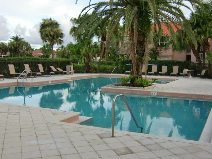 3400 Pinewalk Dr N, Margate, FL 33063 Condo for Rent in Margate, FL