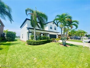 Building Photo - 11415 Lake Cypress Loop