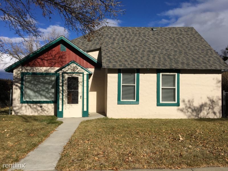 2 br, 1 bath House 638 Peosta Avenue House Rental in Helena, MT