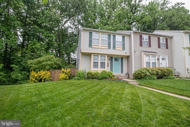 Foto del edificio - 2526 Log Mill Ct