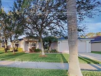 Building Photo - 1554 Knoll Ridge Dr