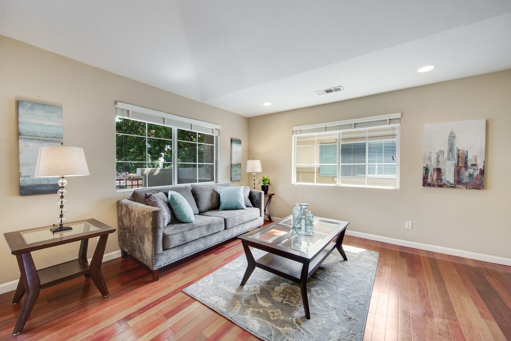 374 Oleander Dr, San Jose, CA 95123 Condo for Rent in San Jose, CA