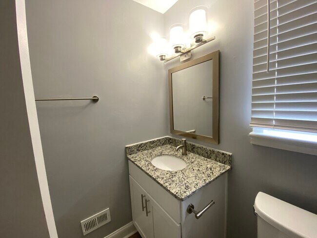 Foto del edificio - Park Creek Apartments