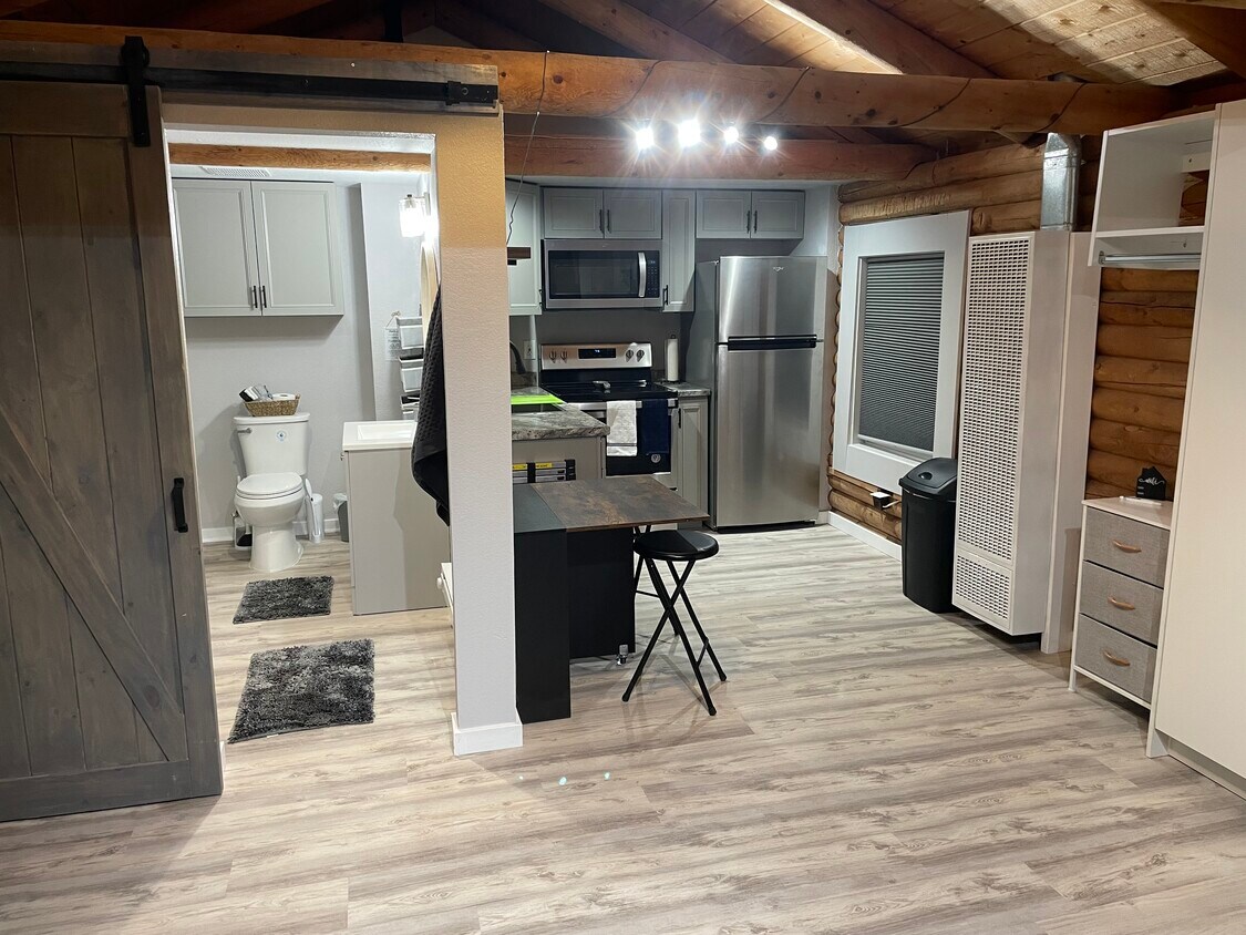 Foto principal - 36817 View Ridge Dr