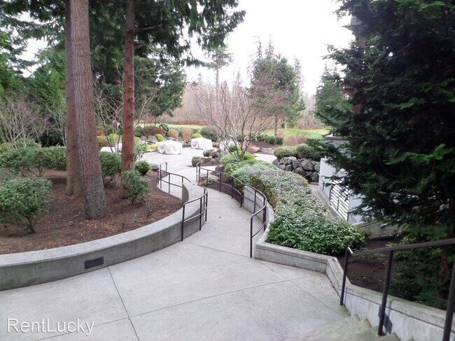 Foto del edificio - 11801 Harbour Pointe Blvd