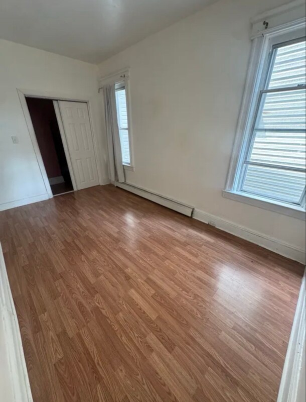 Foto del edificio - 390 Fairmount Ave
